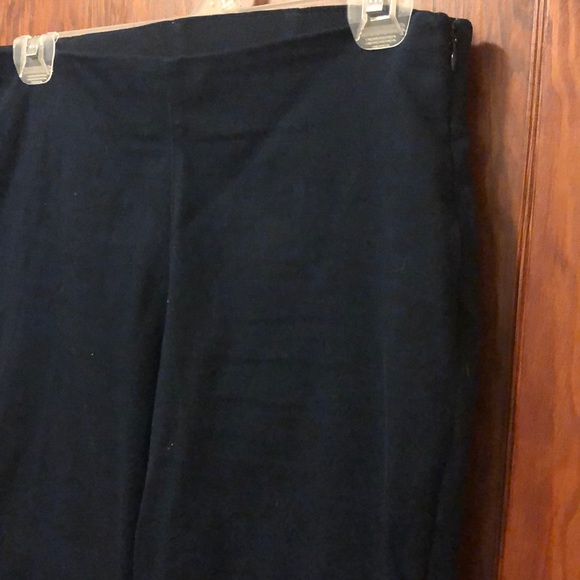 Old Navy High Rise pixie pants - Picture 2 of 4